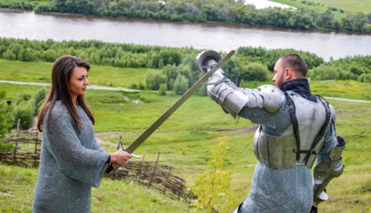 Survival Story of a Sword King