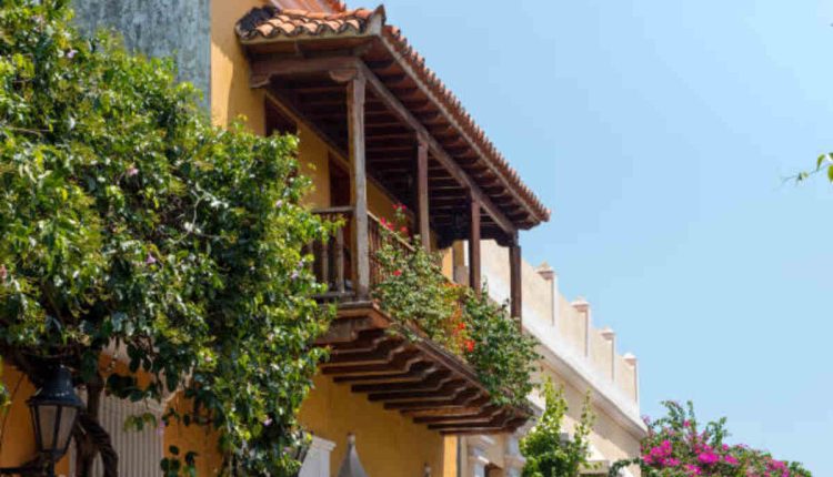 Colonial Garden Apartments