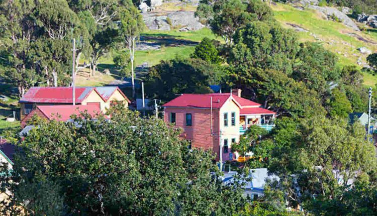 The Shire House on Airbnb