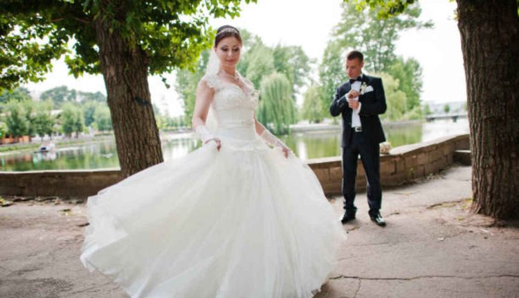 Pre Wedding Shoot Dresses